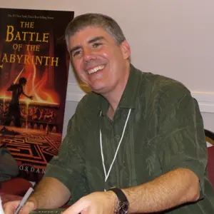 Retrato de  Rick Riordan